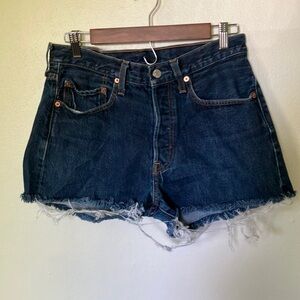 Levi’s 501 cut off shorts size 32x34